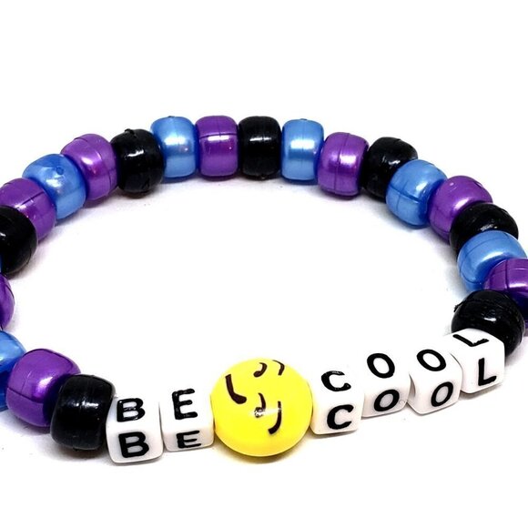 "be Cool" Emoji Kandi Word bracelet - Picture 2 of 3